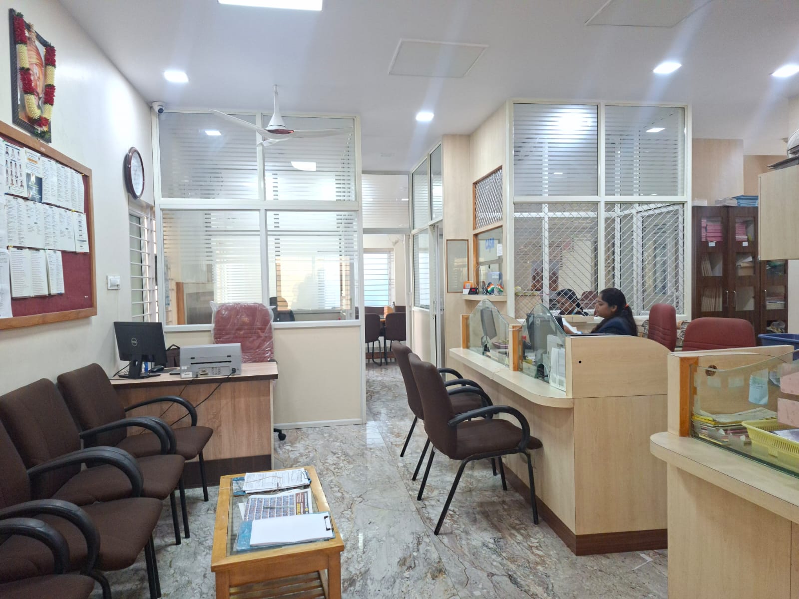 Customer Desk